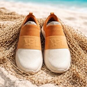 NIB APL TechLoom Bliss Men's Slip-On Sneakers Size 10 Terracotta Blush Sea Salt